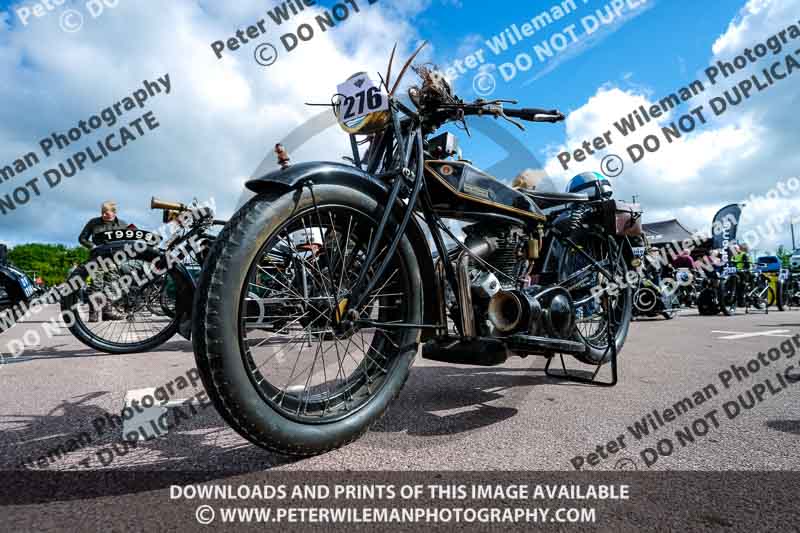 Vintage motorcycle club;eventdigitalimages;no limits trackdays;peter wileman photography;vintage motocycles;vmcc banbury run photographs